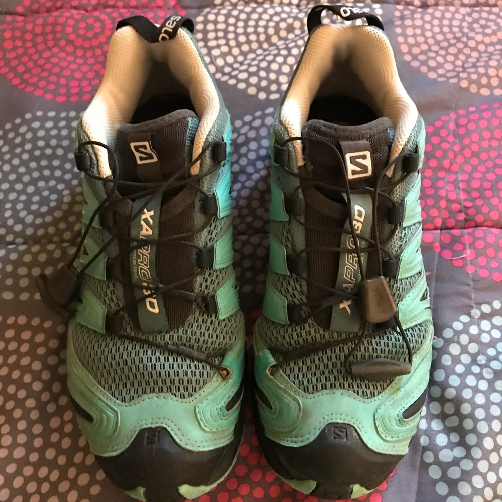 Salomon XA Pro 3D trail runners